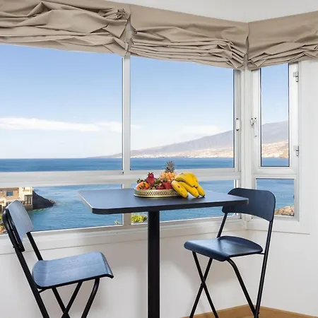 Home2book Comfy Beachfront Lejlighed *
