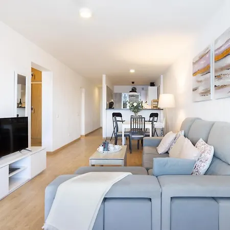 Home2book Comfy Beachfront * Radazul