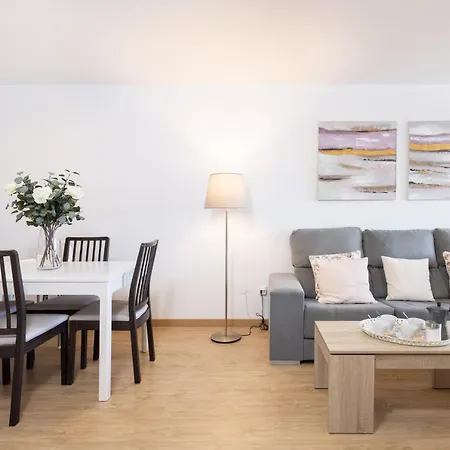 Apartment Home2book Comfy Beachfront Radazul